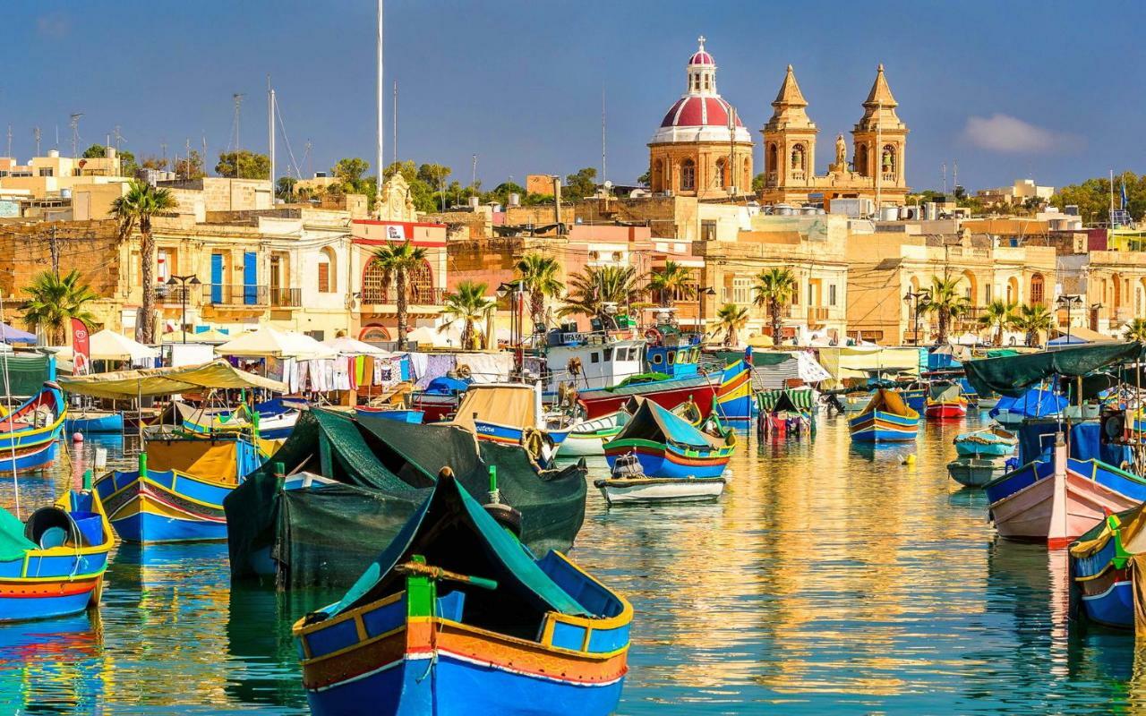 Cozy Apartment In An Amazing Location Sliema Ngoại thất bức ảnh